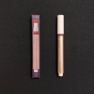 TARTE Cinnamon Maracuja Juicy Plumping Lip Oil Hydrating Gel to Oil Gloss